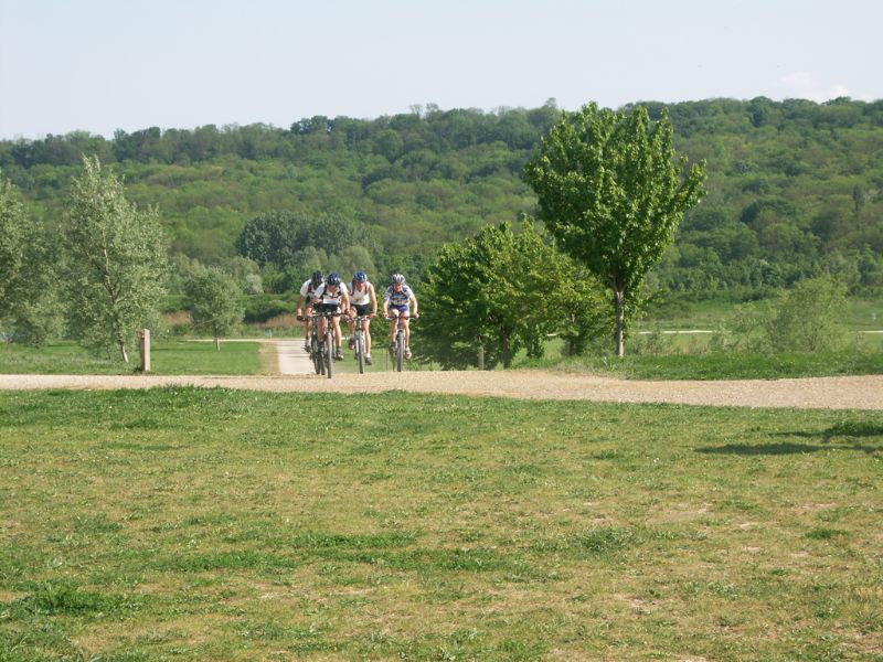 Île de loisirs Paris : ILE DE LOISIRS DE JABLINES ANNET Île de loisirs Paris : Course de vtt sur l'Ile de Loisirs de Jablines-Annet